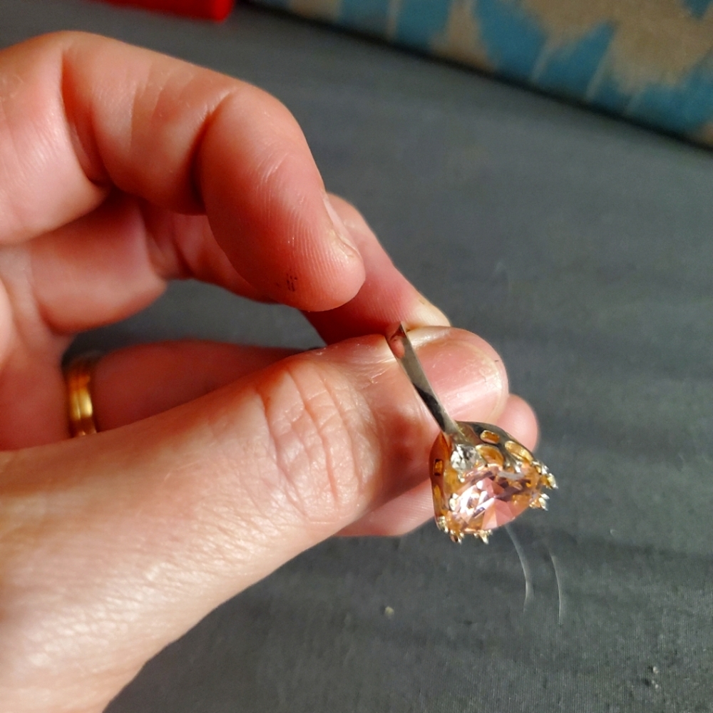 Ring - Picture 5 of 6